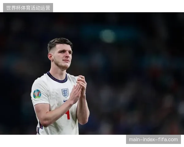德克兰·赖斯的精准长传配合中卫身高优势，或使定位球成为英格兰的得分利器
