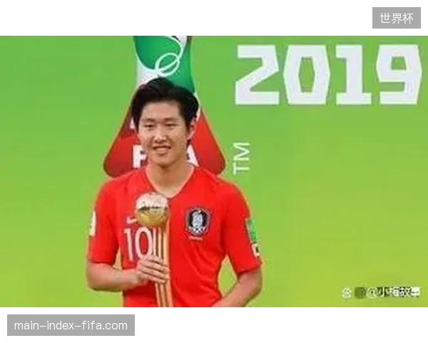 李刚仁的定位球技术将成为韩国队打破僵局的秘密武器，世界杯首战或依靠他的传射建功